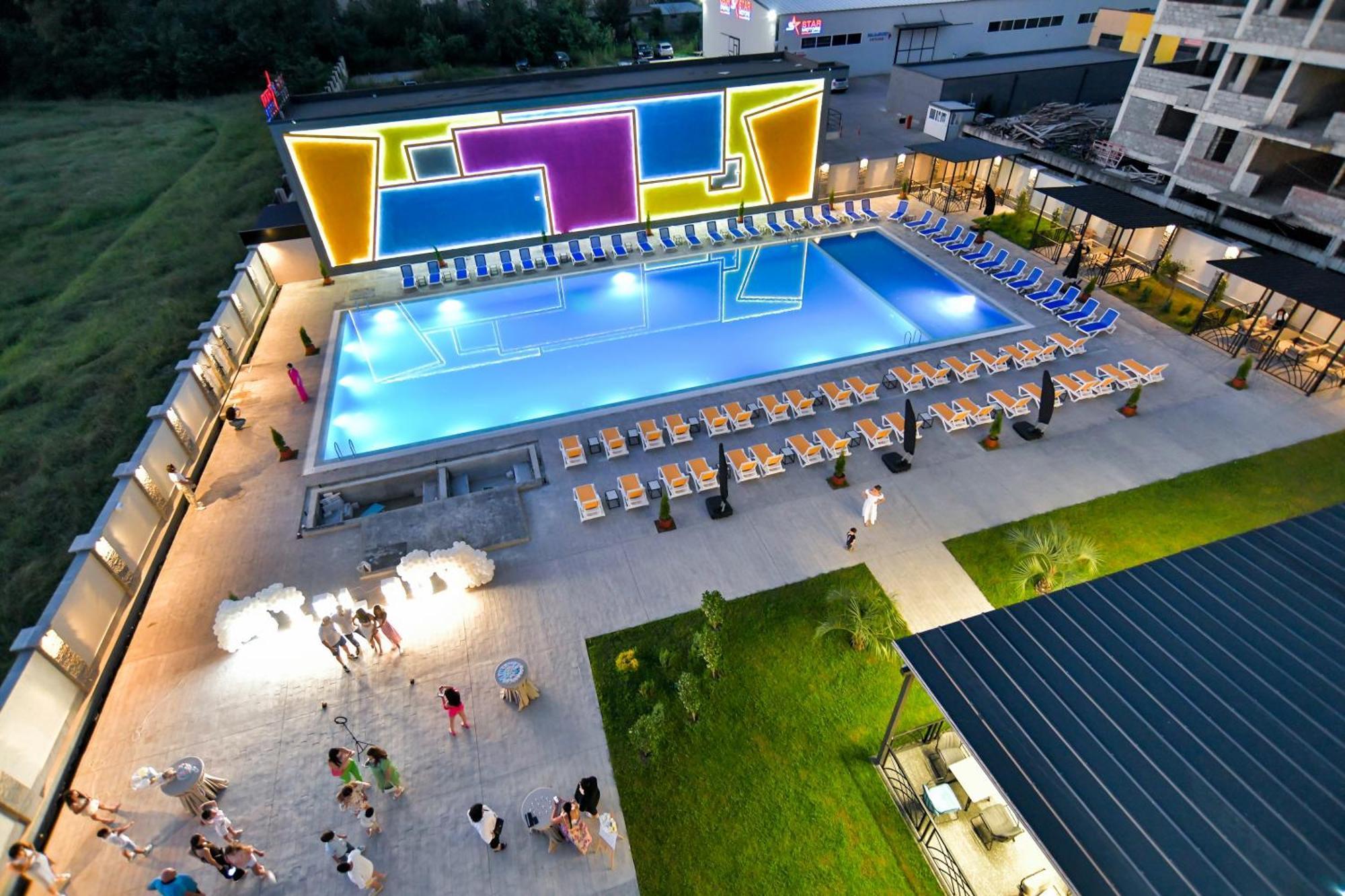 West Inn Georgia Кутаиси Экстерьер фото